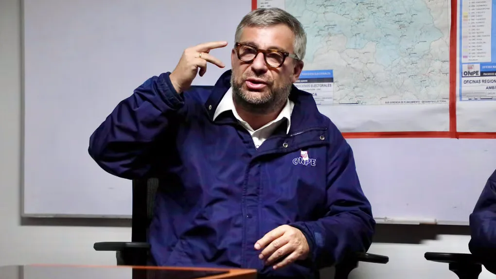 Poder Judicial evalúa este jueves pedido de impedimento de salida del país contra Piero Corvetto